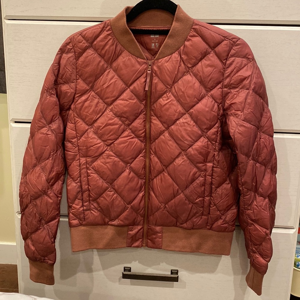 Uniqlo down jacket